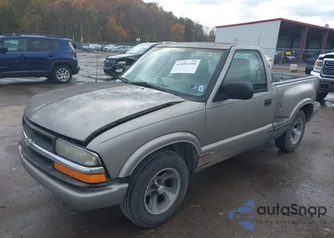 2000 Chevrolet S-10 Ls from USA, damaged, VIN 1GCCS14W6Y8144158